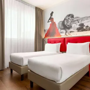Amedia Milan, Trademark Collection By Wyndham Szálloda